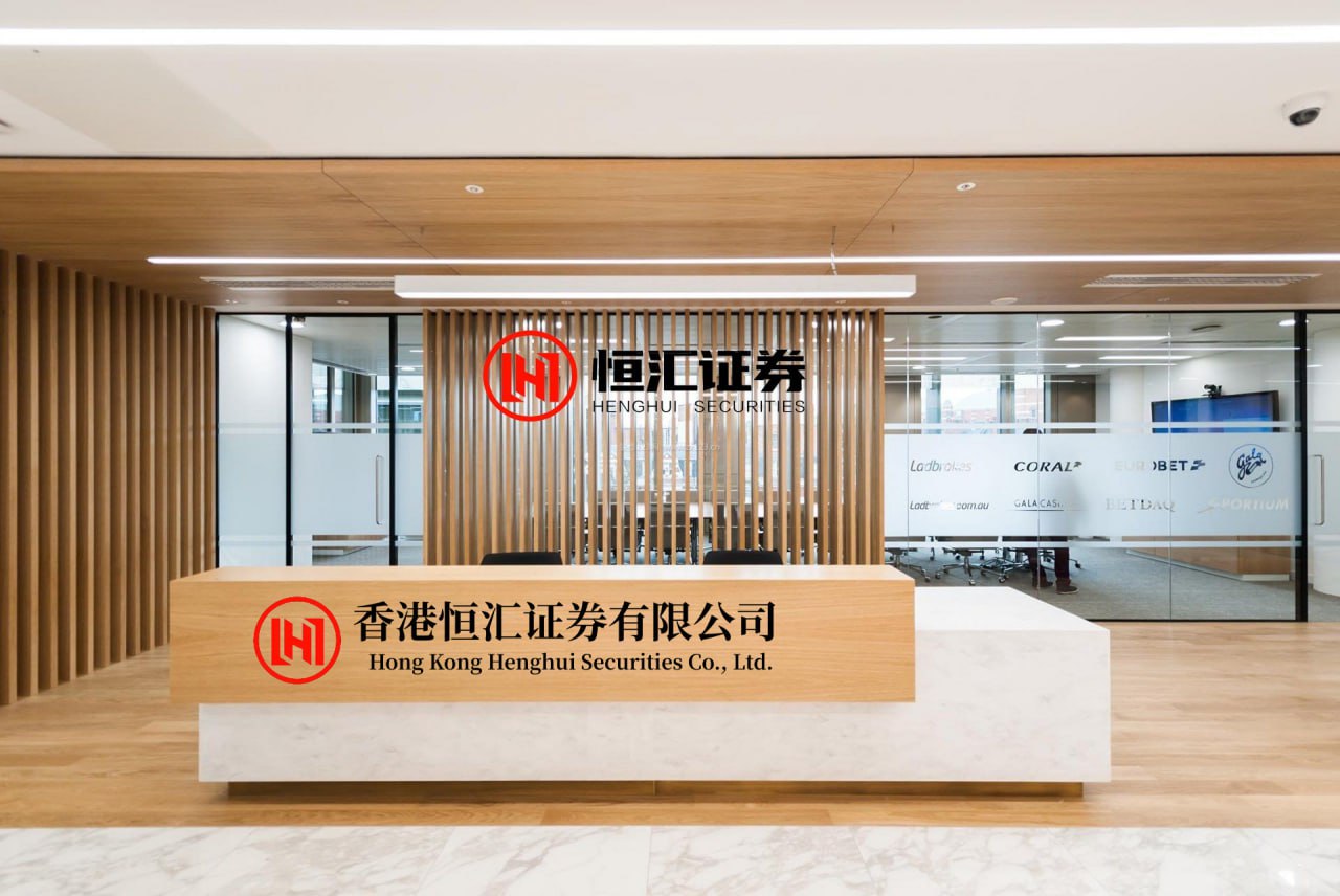 金夆策略 胃溃疡发作并非只有胃痛，这些特点也比较常见